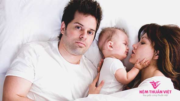 giấc ngủ của trẻ sơ sinh cách giúp bé ngủ ngon vào ban đêm