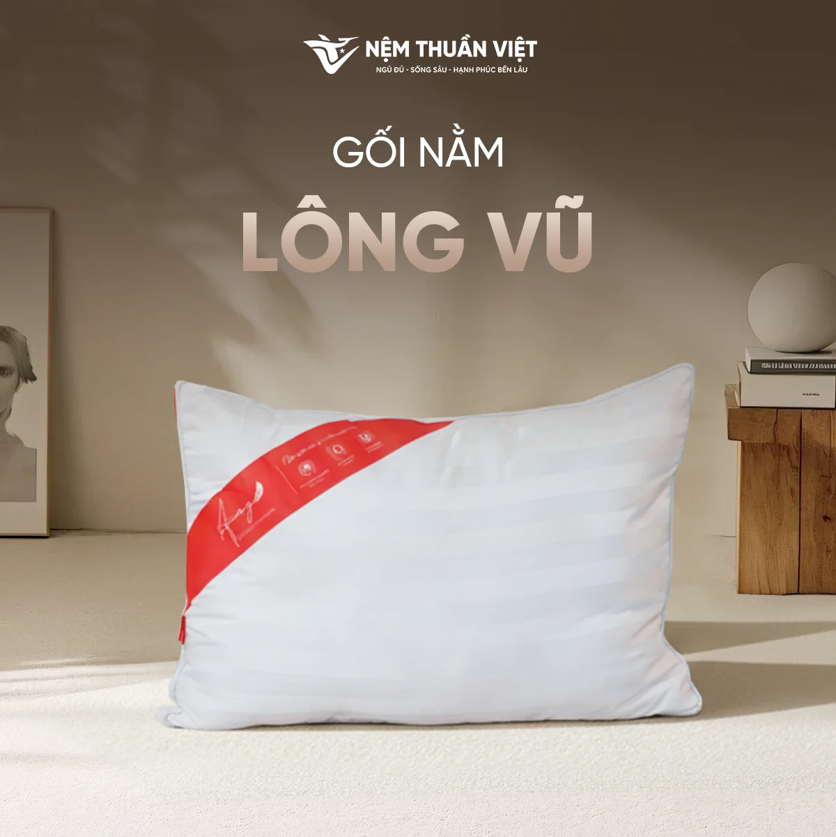 Gối nằm lông vũ